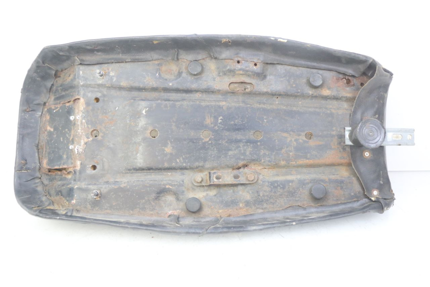 photo de SELLE KAWASAKI ZEPHYR 1100 ( - 1995) - Autre angle de vue