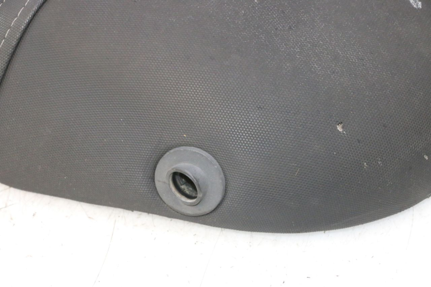 photo de SELLE PIAGGIO ZIP 2T 50 (2009 - 2019) - Inspection visuelle