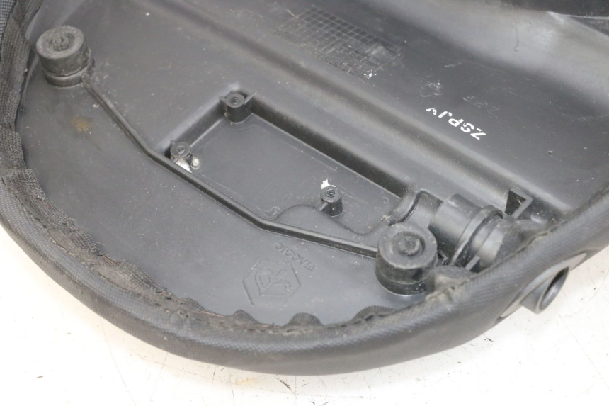 photo de SELLE PIAGGIO ZIP 4T 50 (2018 - 2020) - État de surface