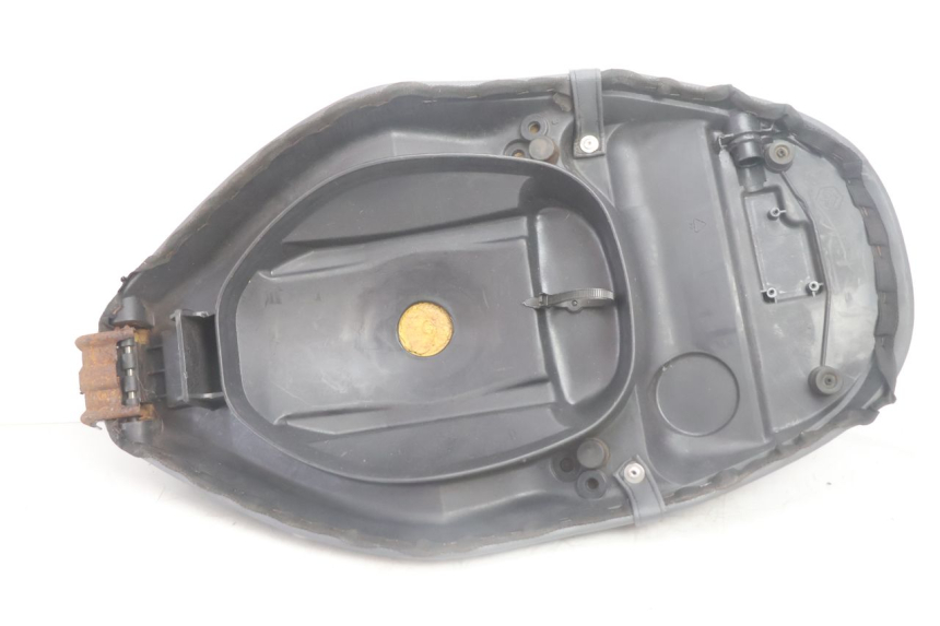 photo de SELLE PIAGGIO ZIP 4T 50 (2006 - 2017) - Photo complémentaire
