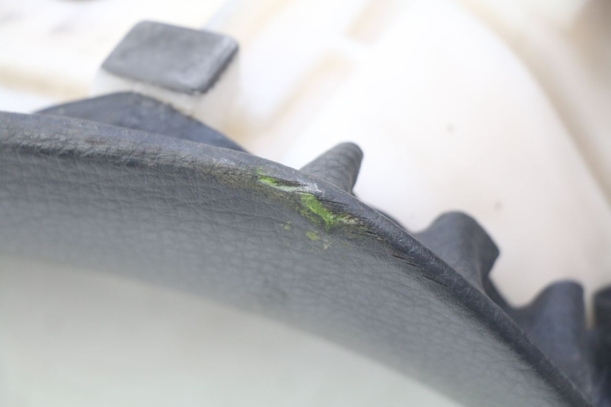 photo de SELLE KAWASAKI ZZR 600 (1995 - 2004) - Détails caractéristiques