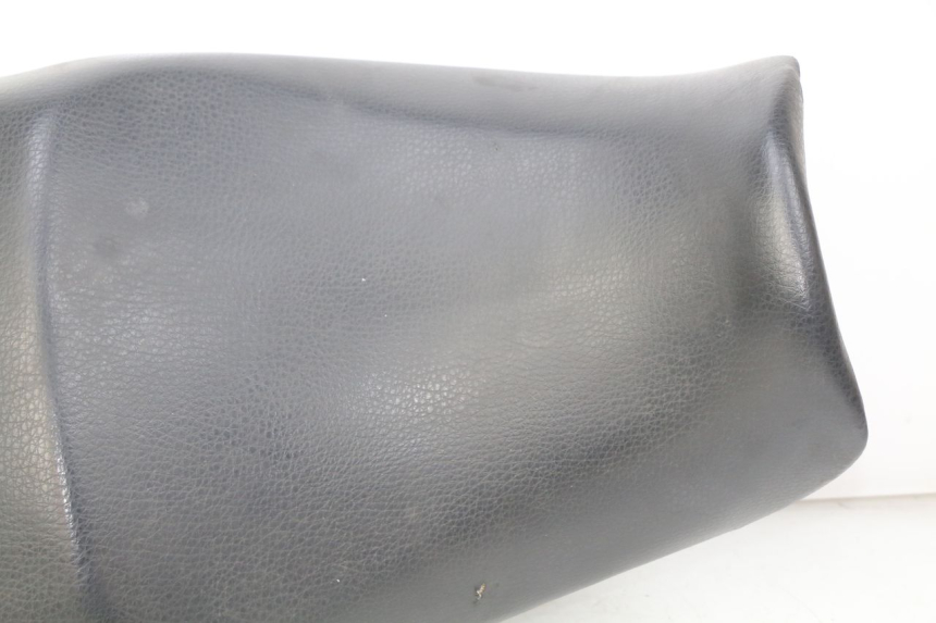 photo de SELLE KAWASAKI ZZR 600 (1995 - 2004) - Inspection visuelle