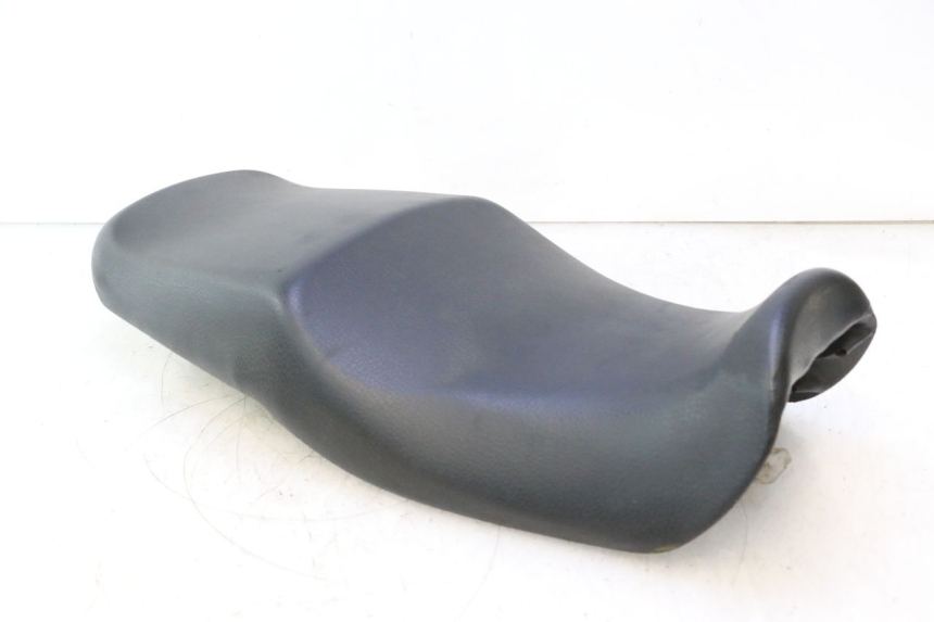 photo de SELLE KAWASAKI ZZR 600 (1995 - 2004) - Points de fixation