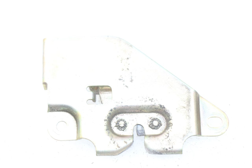 photo de SERRURE SELLE SYM GTS EFI ABS 125 (2012 - 2016) - Zoom état d’usage