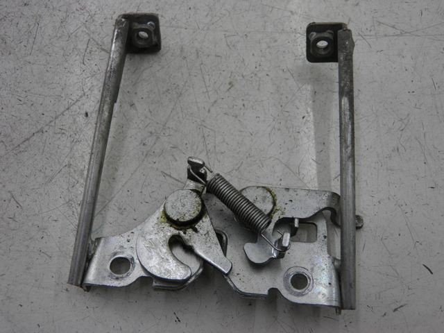 photo de SERRURE SELLE HONDA CBF 125 (2009 - 2015) - Vue principale