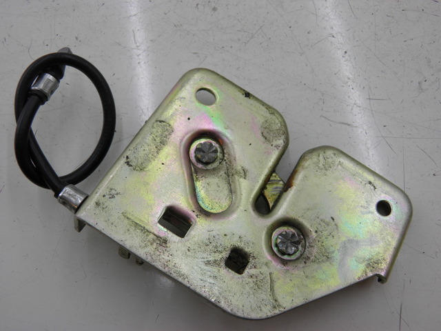 photo de SERRURE SELLE KYMCO QUANNON NAKED 125 (2010) - Vue principale