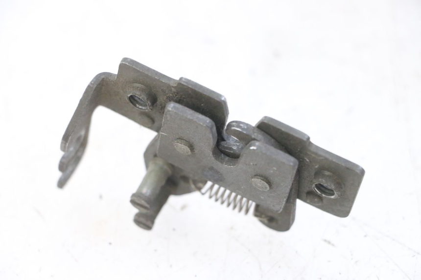 photo de SERRURE SELLE PIAGGIO MP3 LT 300 (2010 - 2016) - Zoom état d’usage