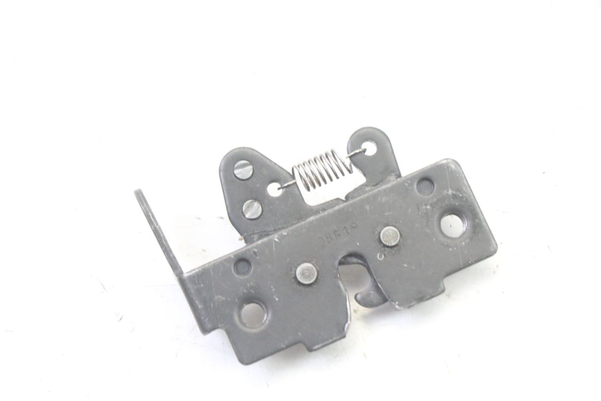 photo de SERRURE SELLE PIAGGIO MP3 500 (2011 - 2015) - Zoom état d’usage