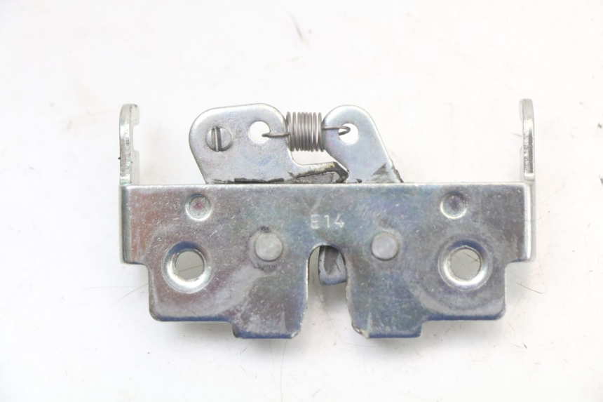 photo de SERRURE SELLE MBK OVETTO ONE 2T 50 (2013 - 2017) - Zoom état d’usage