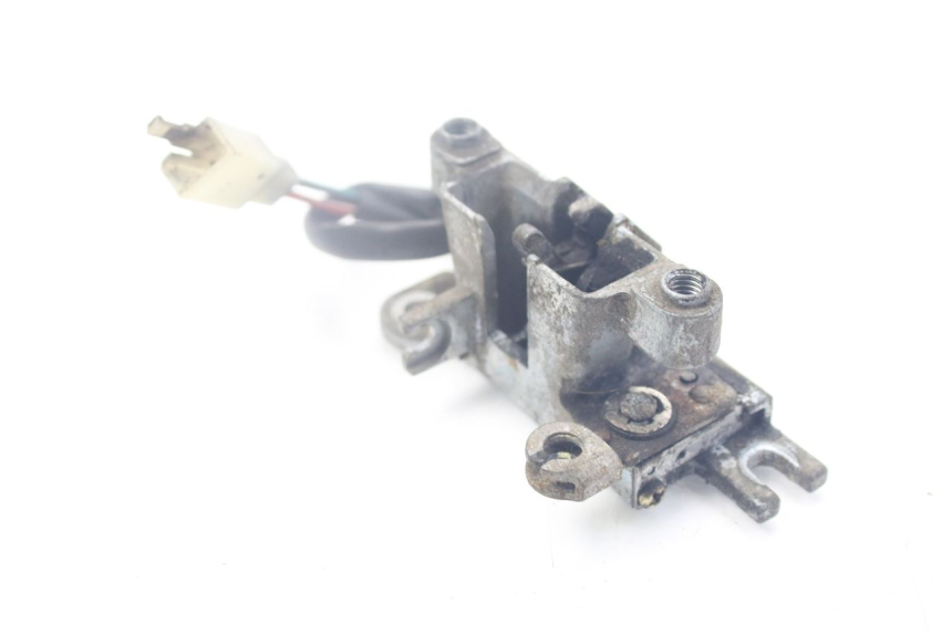 photo de SERRURE SELLE KYMCO PEOPLE 250 (2004 - 2008) - Détail de la pièce