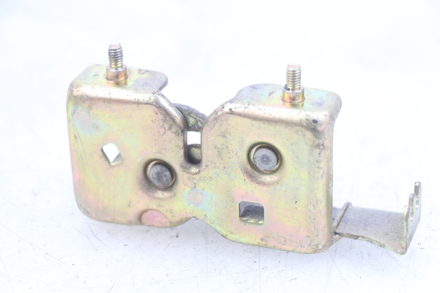 photo de SERRURE SELLE DAELIM S3 125 (2010 - 2017) - Zoom état d’usage