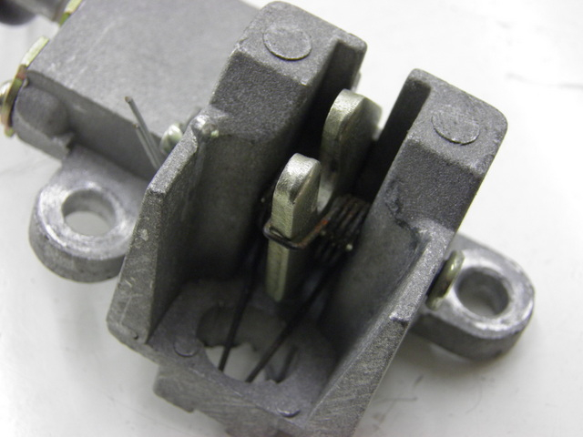 photo de SERRURE SELLE TNT MOTOR ROMA 10' 4T 50 (2007 - 2018) - Zoom état d’usage