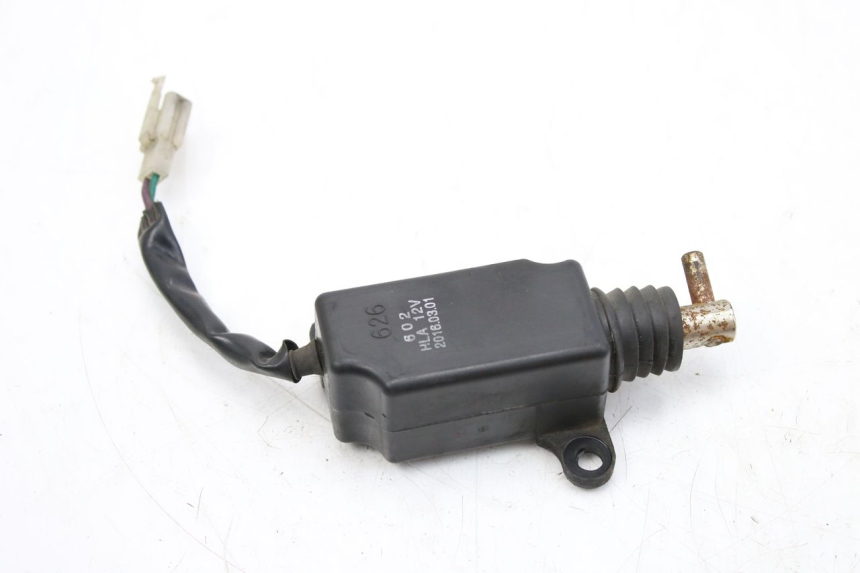 photo de SERRURE SELLE PEUGEOT TWEET 125 (2010 - 2017) - Détail de la pièce