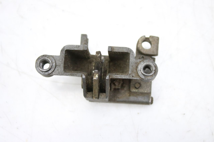 photo de SERRURE SELLE KEEWAY TX 50 (2008 - 2015) - Zoom état d’usage