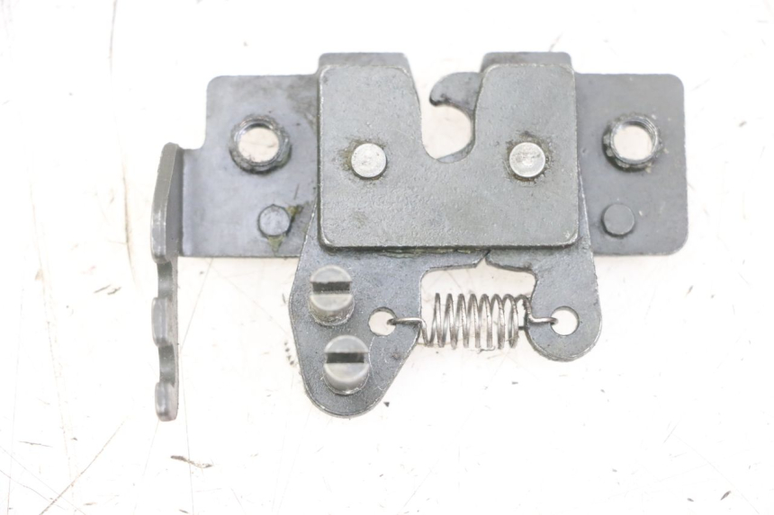 photo de SERRURE SELLE PIAGGIO XEVO - X EVO 125 (2007 - 2017) - Vue principale