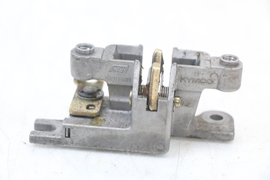 photo de SERRURE DE SELLE KYMCO AGILITY 4T 50 (2018 - 2022) - Détail de la pièce