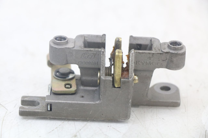 photo de SERRURE DE SELLE KYMCO AGILITY 4T 50 (2018 - 2022) - Vue principale