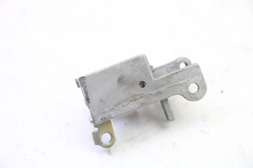 photo de SERRURE DE SELLE KYMCO AGILITY 4T 50 (2018 - 2022) - Autre angle de vue