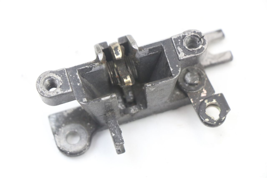 photo de SERRURE DE SELLE KYMCO AGILITY PREMIUM 50 (2007 - 2010) - Zoom état d’usage