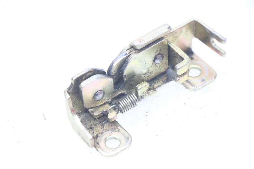 photo de SERRURE DE SELLE KYMCO AGILITY RS 2T 50 (2009 - 2013) - Détail de la pièce