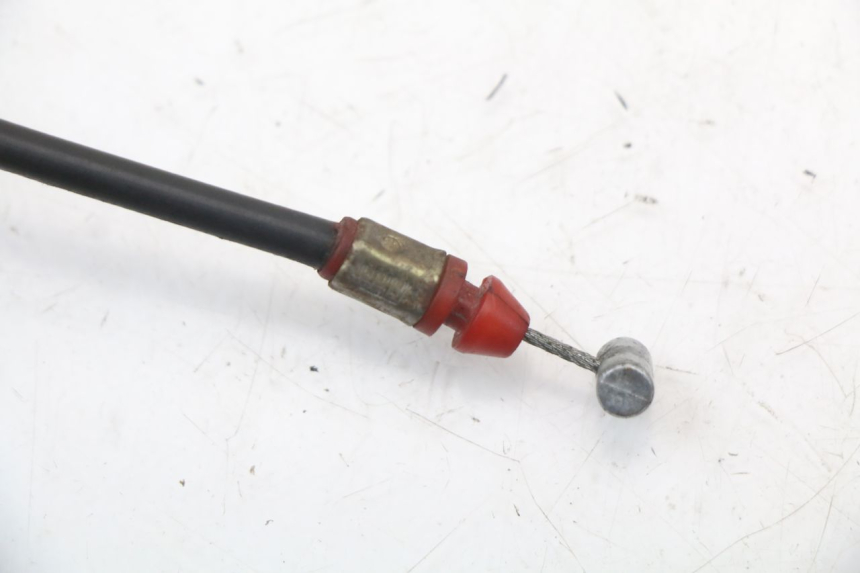 photo de Seat lock HYOSUNG GV AQUILA 125 (2000 - 2009) - Gros plan technique