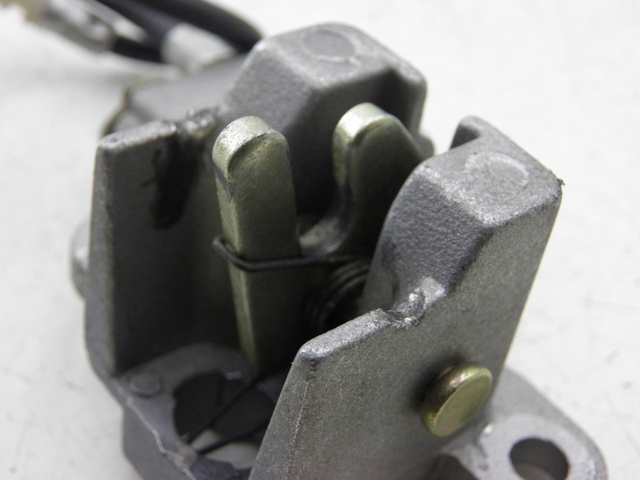 photo de SERRURE DE SELLE BAOTIAN BT 50 QT-9 50 (2006 - 2009) - Zoom état d’usage