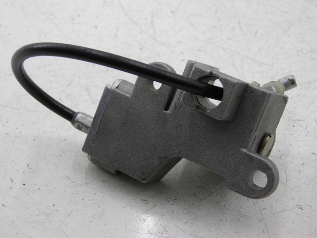 photo de SERRURE DE SELLE BHM REVENGER 50 (2009 - 2015) - Détail de la pièce