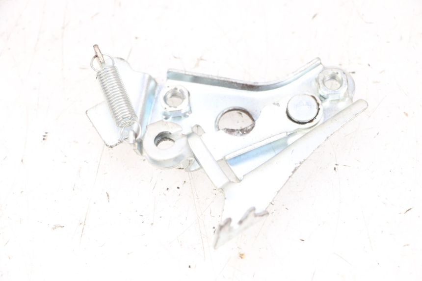 photo de SERRURE DE SELLE MAG POWER BOMBERS 4T 50 (2016 - 2026) - Détail de la pièce