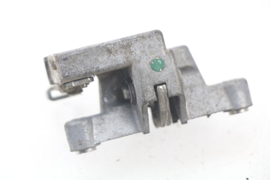 photo de SERRURE DE SELLE YAMAHA BW'S BWS 125 (2010 - 2013) - Détail de la pièce