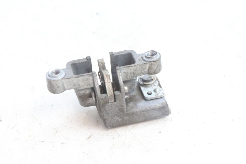 photo de SERRURE DE SELLE YAMAHA BW'S BWS 125 (2010 - 2013) - Détail de la pièce