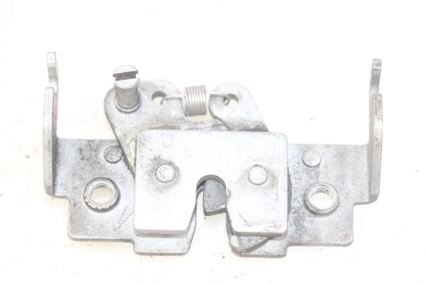 photo de SERRURE DE SELLE BMW C1 125 (2000 - 2003) - Vue principale