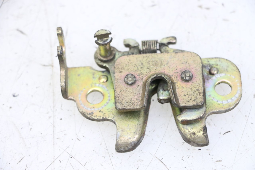 photo de SERRURE DE SELLE PEUGEOT CITYSTAR 50 (2013 - 2017) - Détail de la pièce