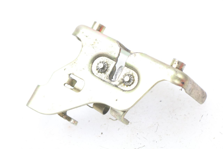 photo de SERRURE DE SELLE SYM DD 50 (2005 - 2011) - Autre angle de vue