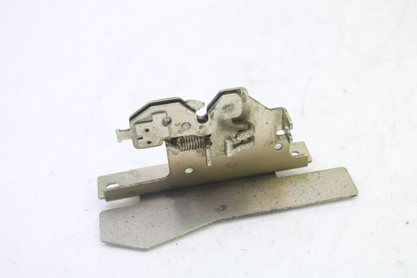 photo de SERRURE DE SELLE KYMCO DINK STREET 125 (2009 - 2014) - Vue principale