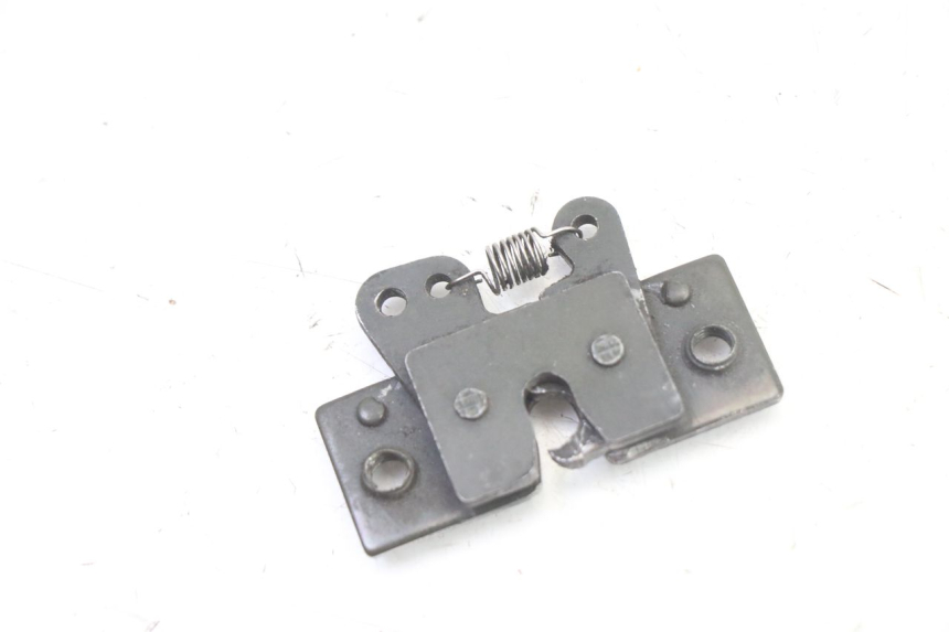 photo de SERRURE DE SELLE PEUGEOT ELYSTAR 50 (2002 - 2014) - Vue principale