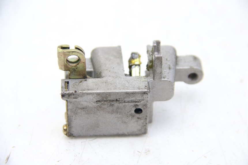 photo de SERRURE DE SELLE JM MOTORS EVOLIS 4T 50 (2018 - 2022) - Zoom état d’usage