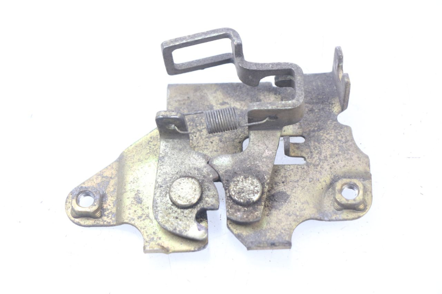 photo de SERRURE DE SELLE SYM FIDDLE 2 50 (2008 - 2013) - Zoom état d’usage