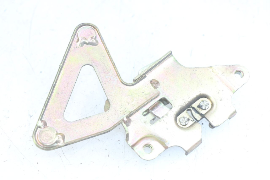 photo de SERRURE DE SELLE SYM FIDDLE 3 III 125 (2014 - 2020) - Zoom état d’usage