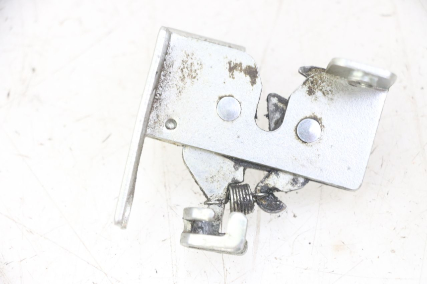 photo de SERRURE DE SELLE VENESI FLY RETRO 4T 50 (2020 - 2025) - Vue principale