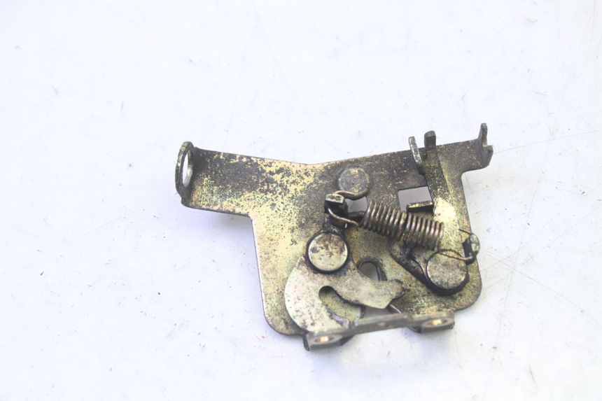 photo de SERRURE DE SELLE KYMCO GRAND DINK 125 (2002 - 2007) - Vue principale