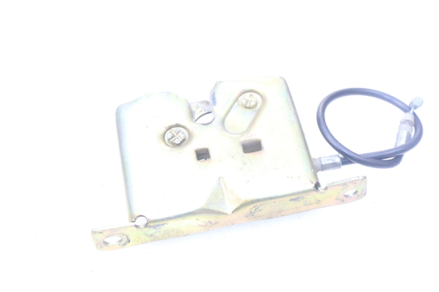 photo de SERRURE DE SELLE TNT MOTOR GRIDO 2T 50 (2010 - 2019) - Autre angle de vue