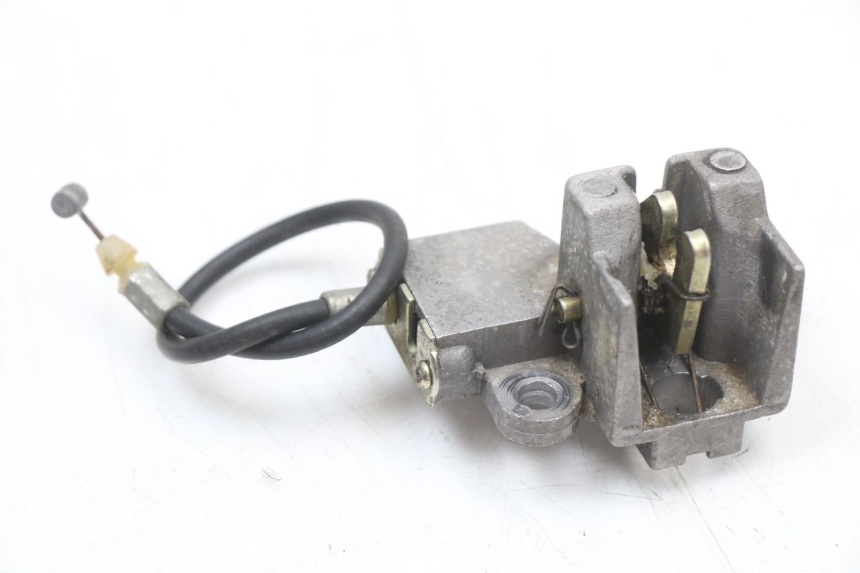 photo de SERRURE DE SELLE EUROCKA GTR 50 (2007 - 2017) - Détail de la pièce