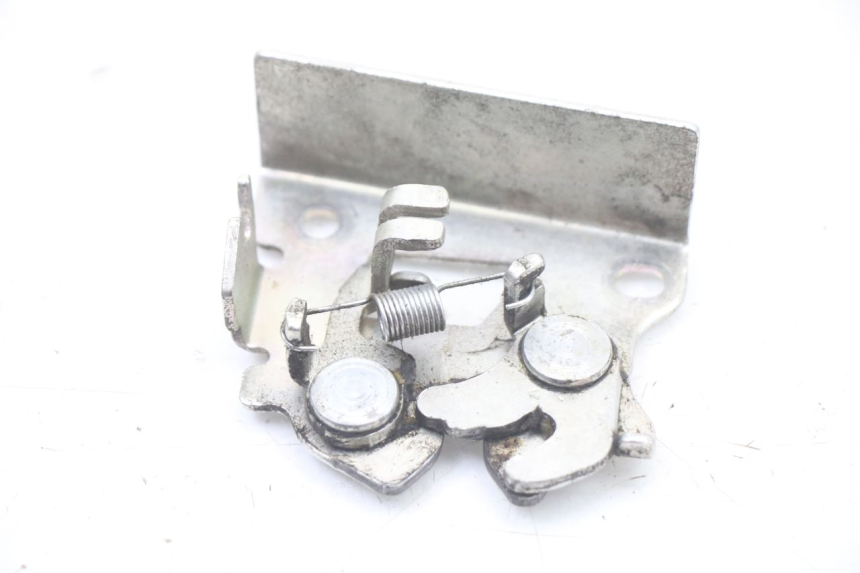 photo de SERRURE DE SELLE HONDA SH i 300 (2015 - 2020) - Détail de la pièce