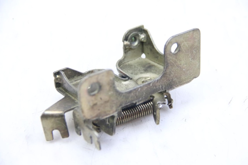 photo de SERRURE DE SELLE REVATTO IMPERATOR 125 (2007 - 2015) - Zoom état d’usage