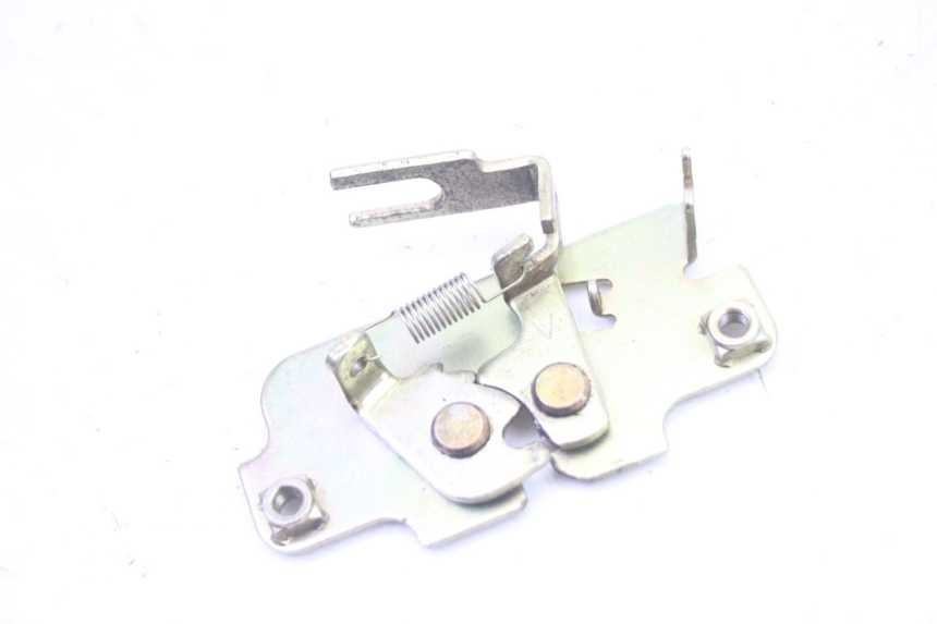 photo de SERRURE DE SELLE SYM JET 14 4T 50 (2018 - 2022) - Détail de la pièce