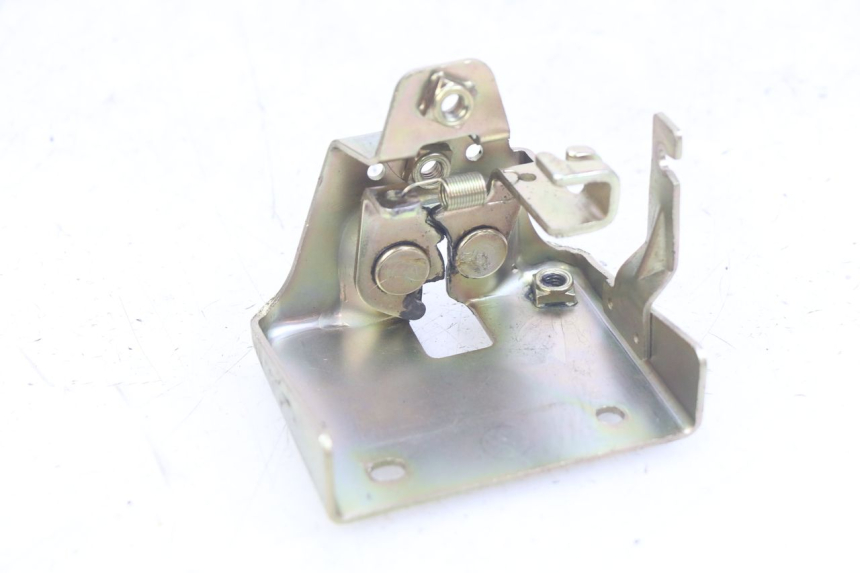 photo de SERRURE DE SELLE SYM JET SPORT XR 50 (2006 - 2015) - Vue principale