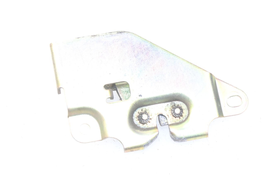 photo de SERRURE DE SELLE SYM JOYMAX 250 (2013 - 2017) - Zoom état d’usage