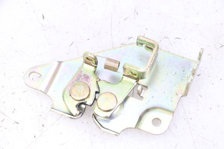 photo de SERRURE DE SELLE SYM JOYMAX 125 (2010 - 2017) - Vue principale