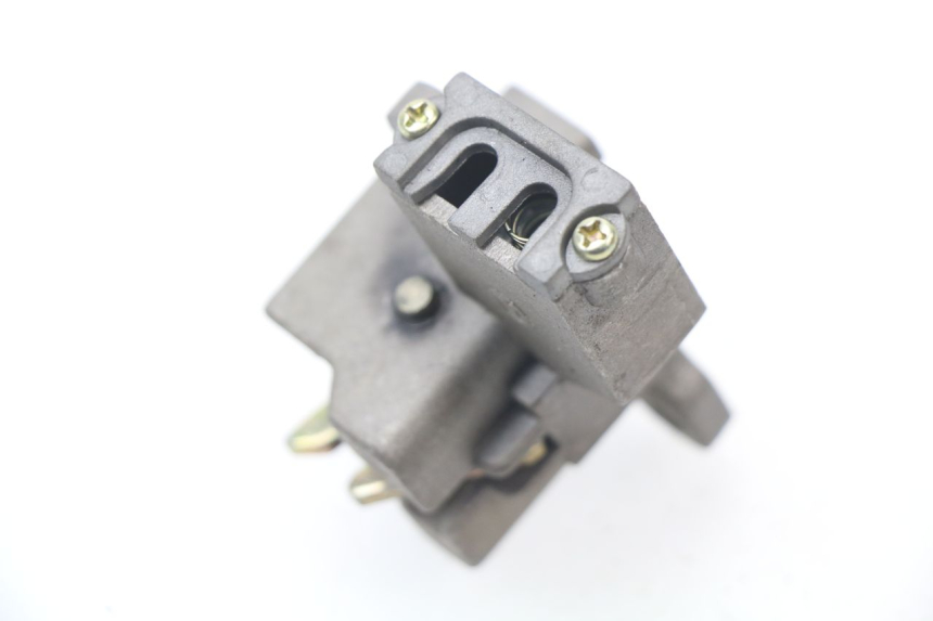 photo de SERRURE DE SELLE RIDE JUMP 2T 50 (2012 - 2017) - Zoom état d’usage