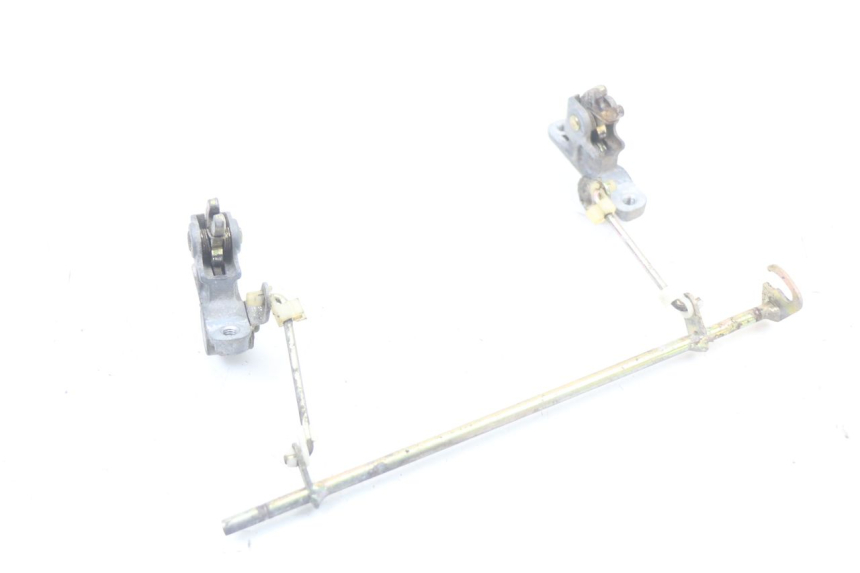 photo de SERRURE DE SELLE KAWASAKI GTR 1000 (1994 - 2004) - État de surface